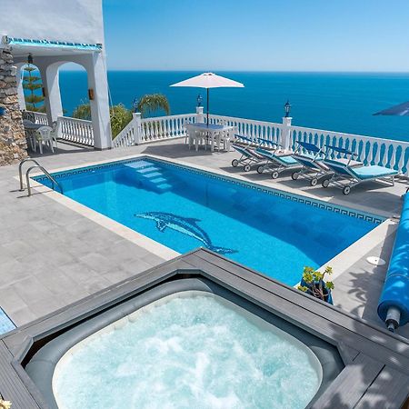 Villa Buganvilla En سالوبرينيا المظهر الخارجي الصورة